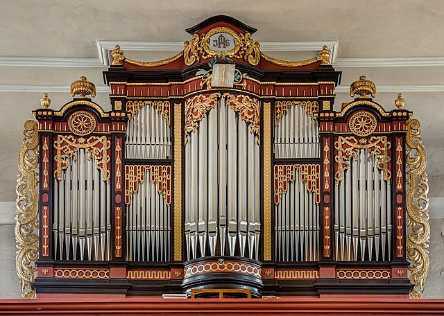 Pipe organ in the collegiate church of St. Michael in Neunkirchen am Brand