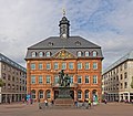 * Nomination The Neustädter Rathaus in Hanau --Milseburg 13:18, 25 September 2022 (UTC) * Promotion Good quality --Michielverbeek 18:43, 25 September 2022 (UTC)