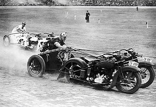 <span class="mw-page-title-main">Motorcycle chariot racing</span> Motorsport