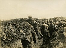New Zealand WWI Troops in Trench - Front line of the Somme. New Zealand WWI Troops in Trench - Front line of the Somme (13975514774).jpg