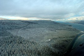 Nice looking day at the South end of Williston Lake (305293522).jpg