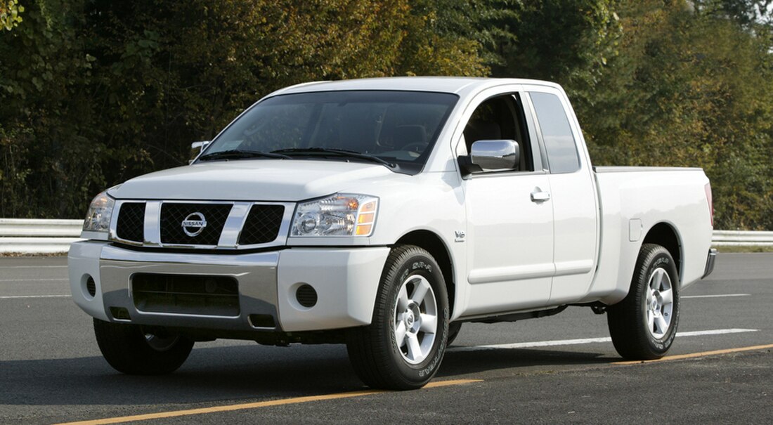 File:Nissan Titan King Cab 002.jpg