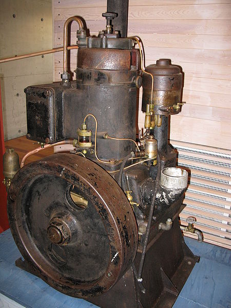 File:Old farming engine.JPG