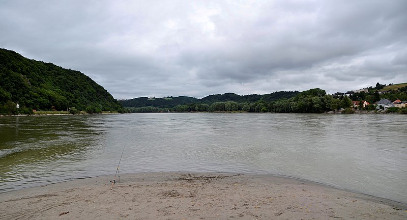 File:Ortsspitze in Passau, June 2013.jpg