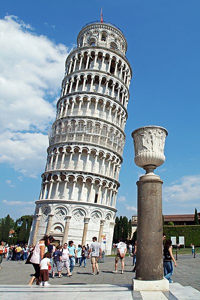 File:PISA - LA TORRE - panoramio.jpg