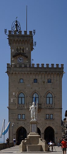 The Palazzo Pubblico at daytime Palazzo pubblico (San Marino) - Day.jpg