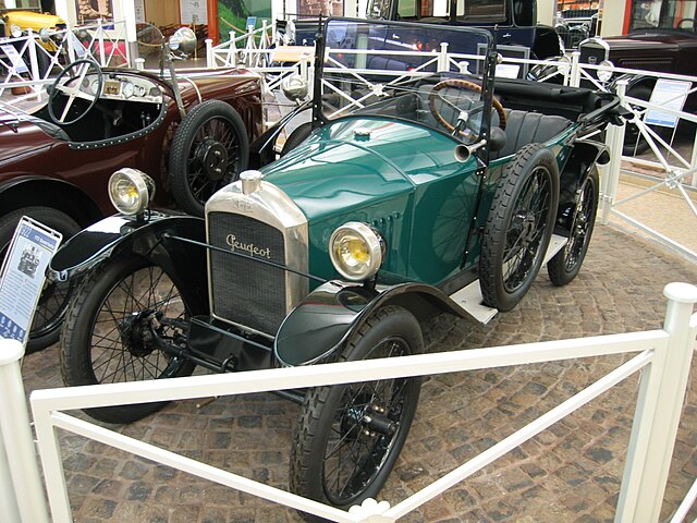 Fichier:Peugeot Type 172 05.jpg — Wikipédia