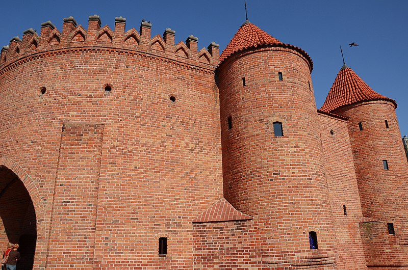 File:Poland - Warsaw - Old Town - panoramio.jpg