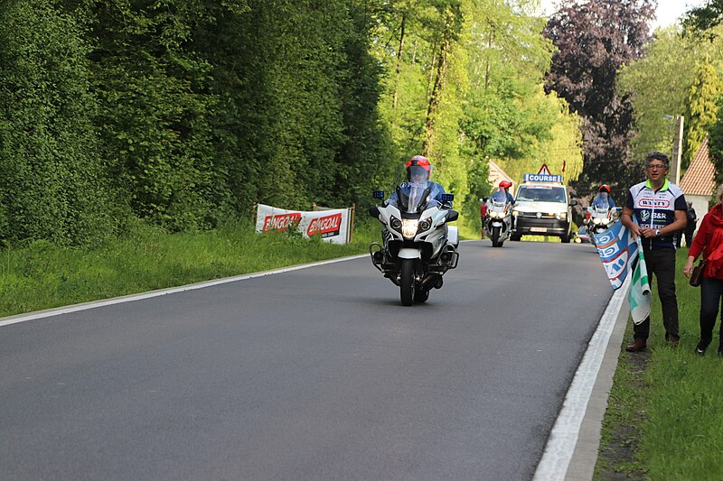 File:Police au Circuit de Wallonie 2019 à Nalinnes Belgique 40.jpg