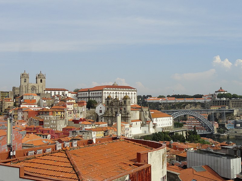 File:Porto Cathedral - panoramio.jpg