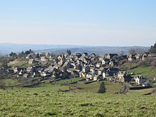 Prades d'Aubrac vue générale.JPG