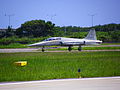 ROCAF F-5F 5402 on Chih Hang AFB Runway Ready to Take off 20130601.jpg