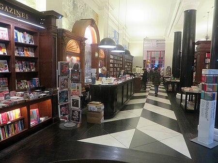 Rizzoli Bookstore (38202143341)