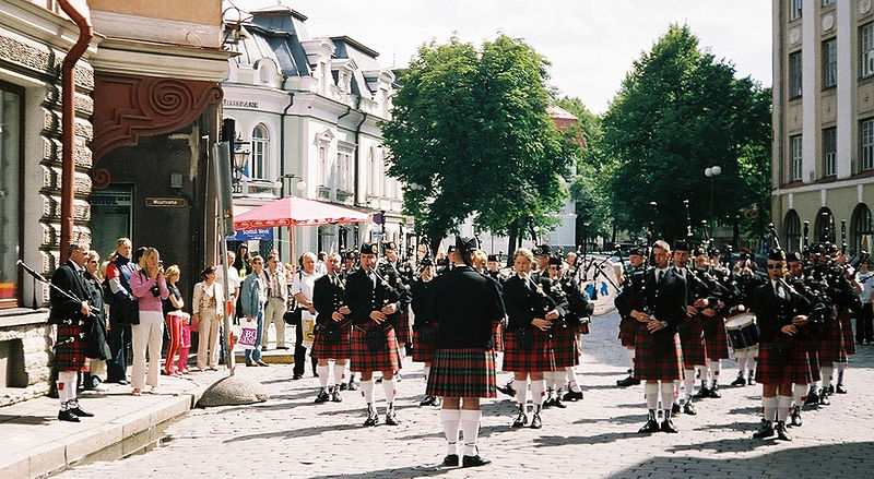 File:Scottish.week.in.Tallin.jpg