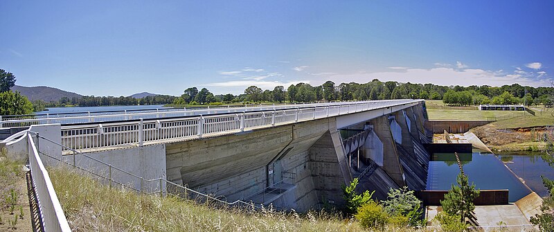 File:Scrivener Dam - Lightened.jpg