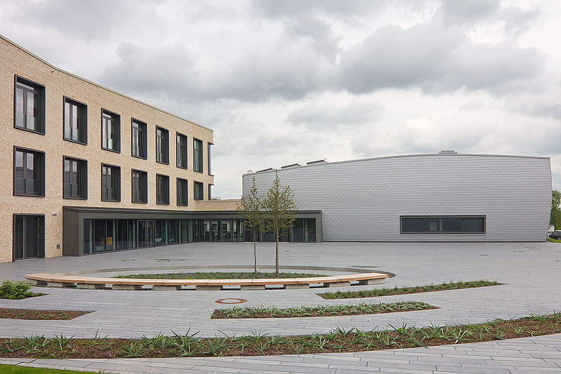 File:Sennheiser Innovation Campus in Wennebostel (Wedemark) IMG 6954.jpg