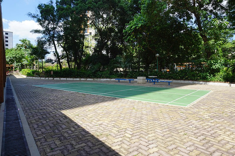 File:Siu Hong Court Badminton Court (revised).jpg