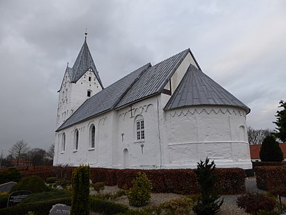 Sådan kommer du til Spandet Kirke med offentlig transport – Om stedet