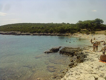 White pebbles at Srebrena Beach