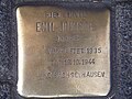 "Hier wohnte Emil Jokisch, Jg. 1881, verhaftet 1935, tot 19.10.1944 KZ Sachsenhausen"