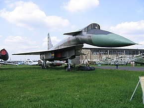 ロシアの中央空軍博物館（モニノ空軍博物館）に展示されているT-4 101号機 （2005年の撮影）