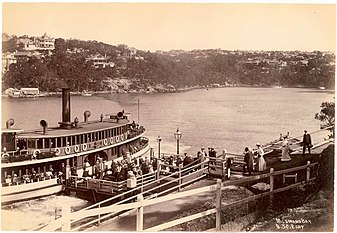 Sydney ferry KAREELA at Musgrave Street Wharf in Mosman Bay circa 1910.jpg