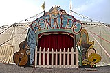 Tent "Ronaldo" van Circus Ronaldo