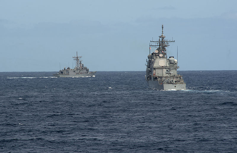 File:The guided missile frigate USS Samuel B. Roberts (FFG 58) and the guided missile cruiser USS Vella Gulf (CG 72) maneuver into formation in the Atlantic Ocean March 17, 2014, while traveling to Scotland to 140317-N-WX580-151.jpg