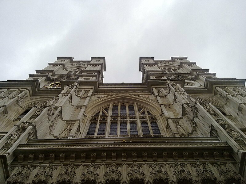 File:The west face of Westminster Abbey from below.jpg