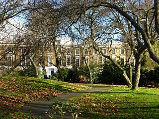 <span class="mw-page-title-main">Thornhill Square</span> Communal space in Islington, North London