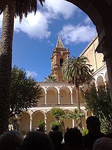 Cloister of the Museum Pepoli.