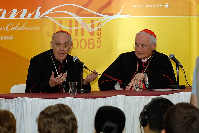 File:V 18 juin 2008 par le cardinal Bergoglio -15.jpg