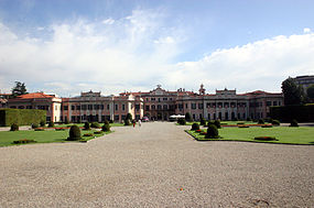Varese Palazzo Estense.jpg