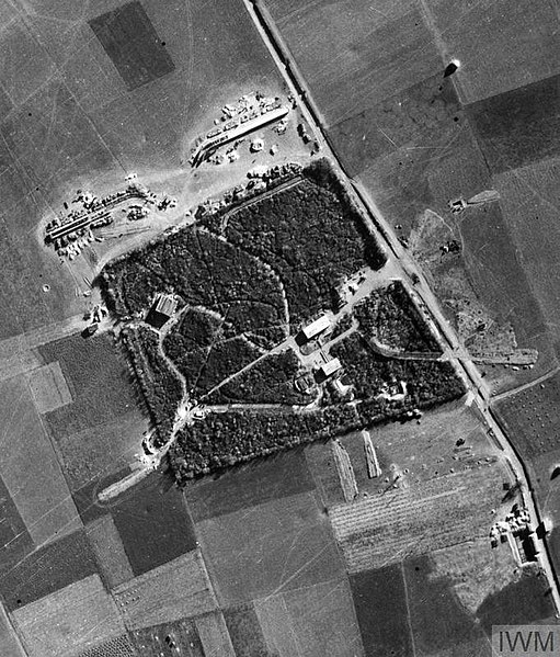 File:Vertical photographic-reconnaissance aerial of a flying-bomb launch site under construction at Bois Carre, near Yvrench, France - HU 92983 IWM.jpg