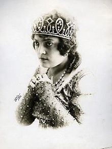 Luisa Villani ca. 1910 Villani.jpg