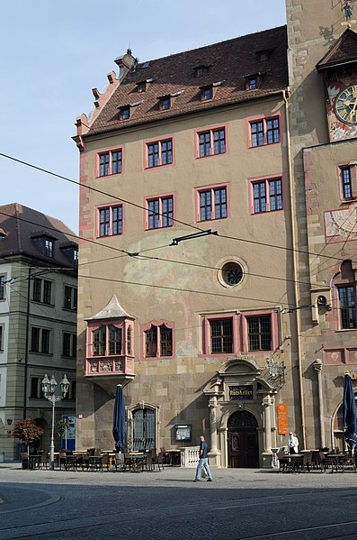 File:Würzburg, Grafeneckart-003.jpg