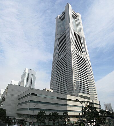 Yokohama Landmark Tower -01.jpg