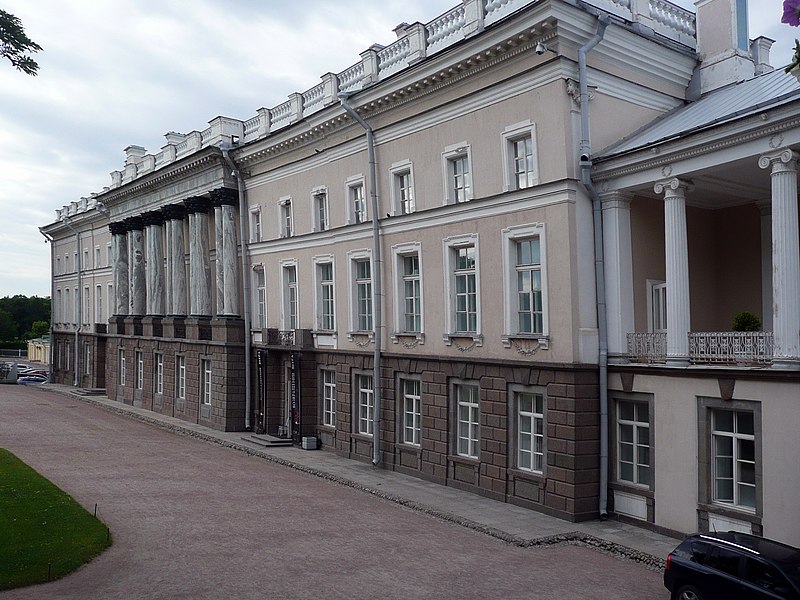 File:Zubovpalace6.JPG