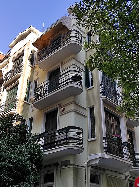 File:Πολυκατοικία Δώρας Ναξιάδου (1931), Μοργκεντάου 5 & Προξ. Κορομηλά, Θεσσαλονίκη.jpg