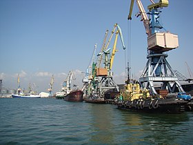 Berdianskii morskoi torgovyi port.JPG