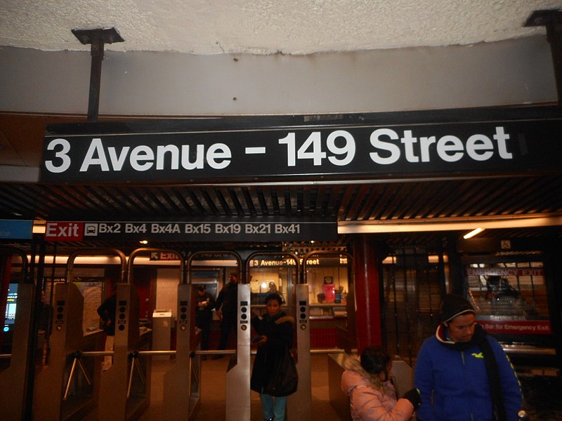 File:05-Third Avenue–149th Street; IRT White Plains Road.jpg