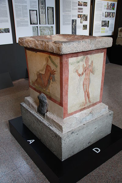 File:0707 - Museo archeologico di Milano - Cerere e Nike - Ara dipinta (sec. I-II d.C.) - Foto di Giovanni Dall'Orto, 13-Mar-2012.jpg