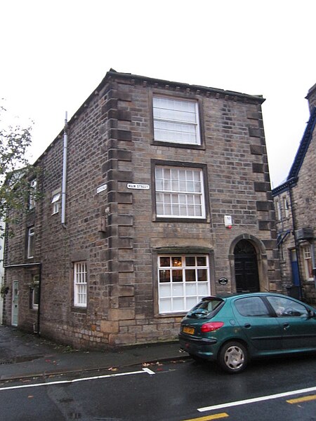 File:149, Main Street, Addingham.jpg