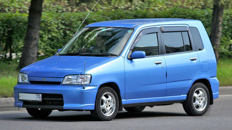 File:1999 Nissan Cube 01.jpg