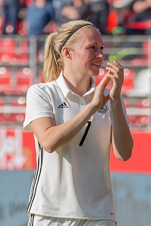 2017-04-09 Fußball, Frauen, Länderspiel, Deutschland - Kanada; Pauline Bremer; IMG 6067 LR10 by Stepro