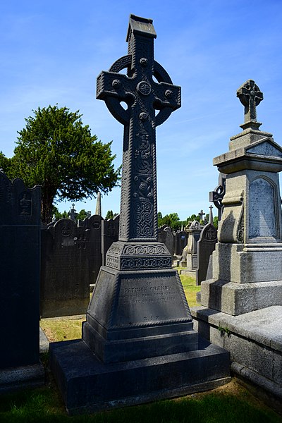 File:2017-06-20 4904x7356 dublin glasnevin cemetery high cross.jpg