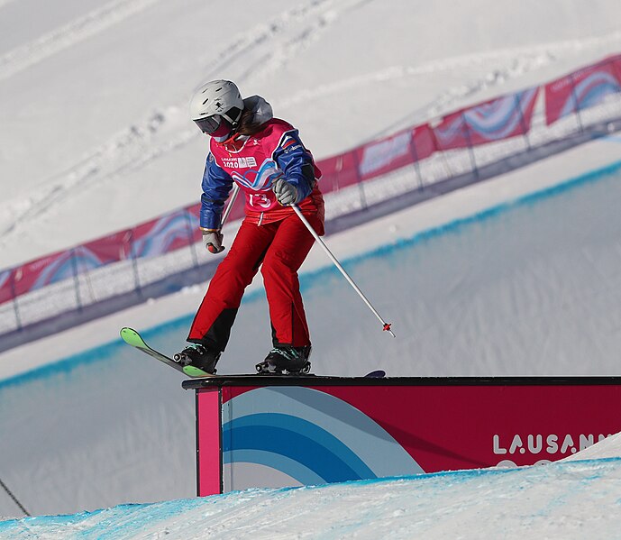 File:2020-01-18 Freestyle skiing at the 2020 Winter Youth Olympics – Women's Freeski Slopestyle – Qualification – 1st run (Martin Rulsch) 210.jpg