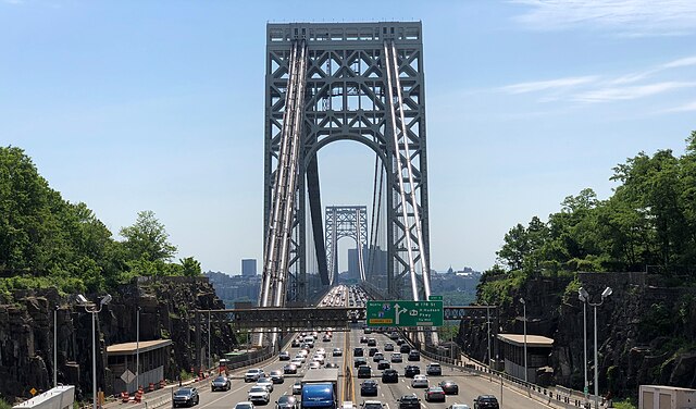 George Washington Bridge looking east from Fort Lee, New Jersey