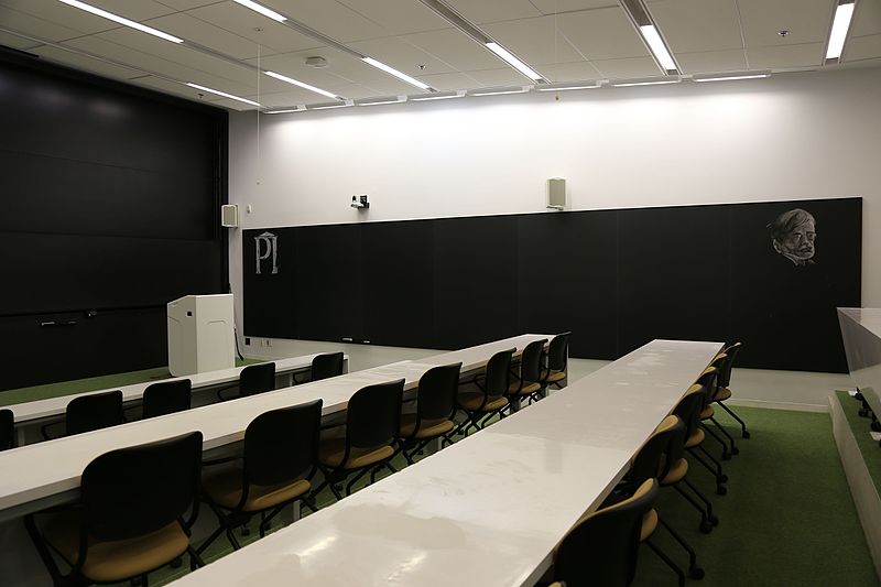 File:A classroom at the Perimeter Institute in Waterloo, Ontario (26453187004).jpg