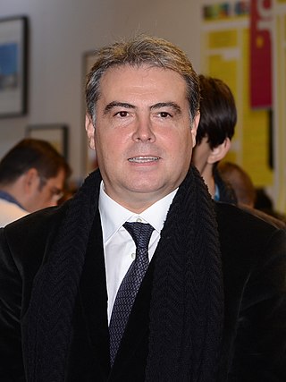 <span class="mw-page-title-main">Adrian Cioroianu</span> Romanian politician, academic and writer